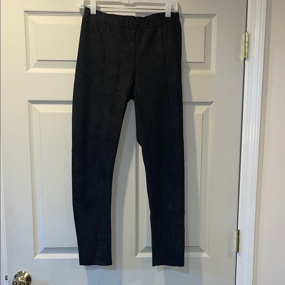 Fate animal print black pants size M